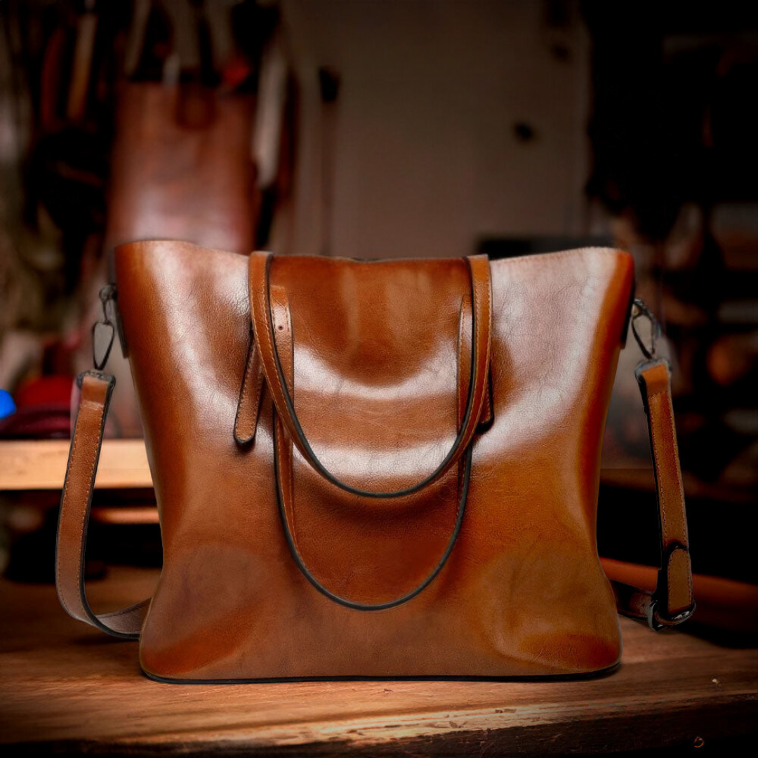 Isla | Timeless Vintage Shoulder Bag