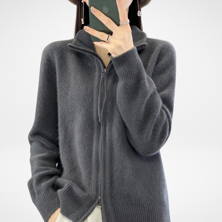 Giovana | Zip-Up Knit Cardigan