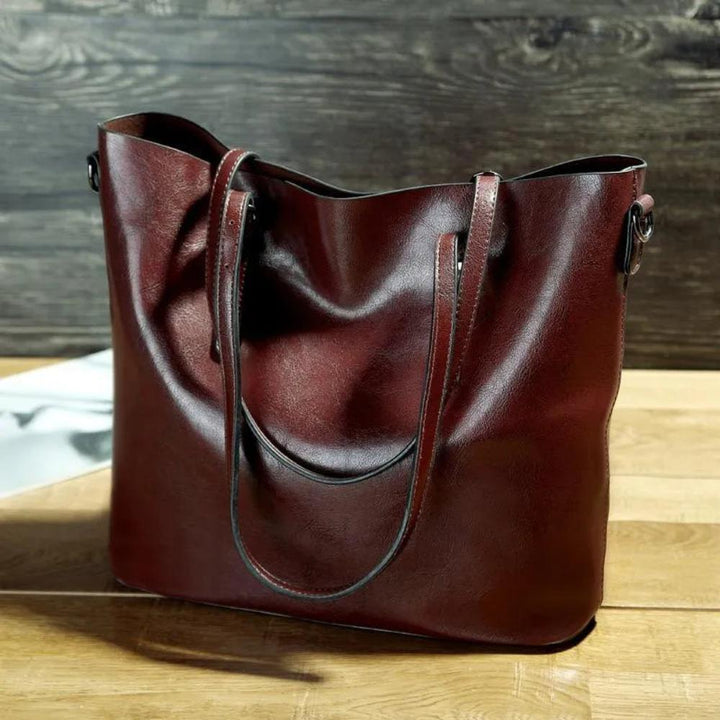 Isla | Timeless Vintage Shoulder Bag