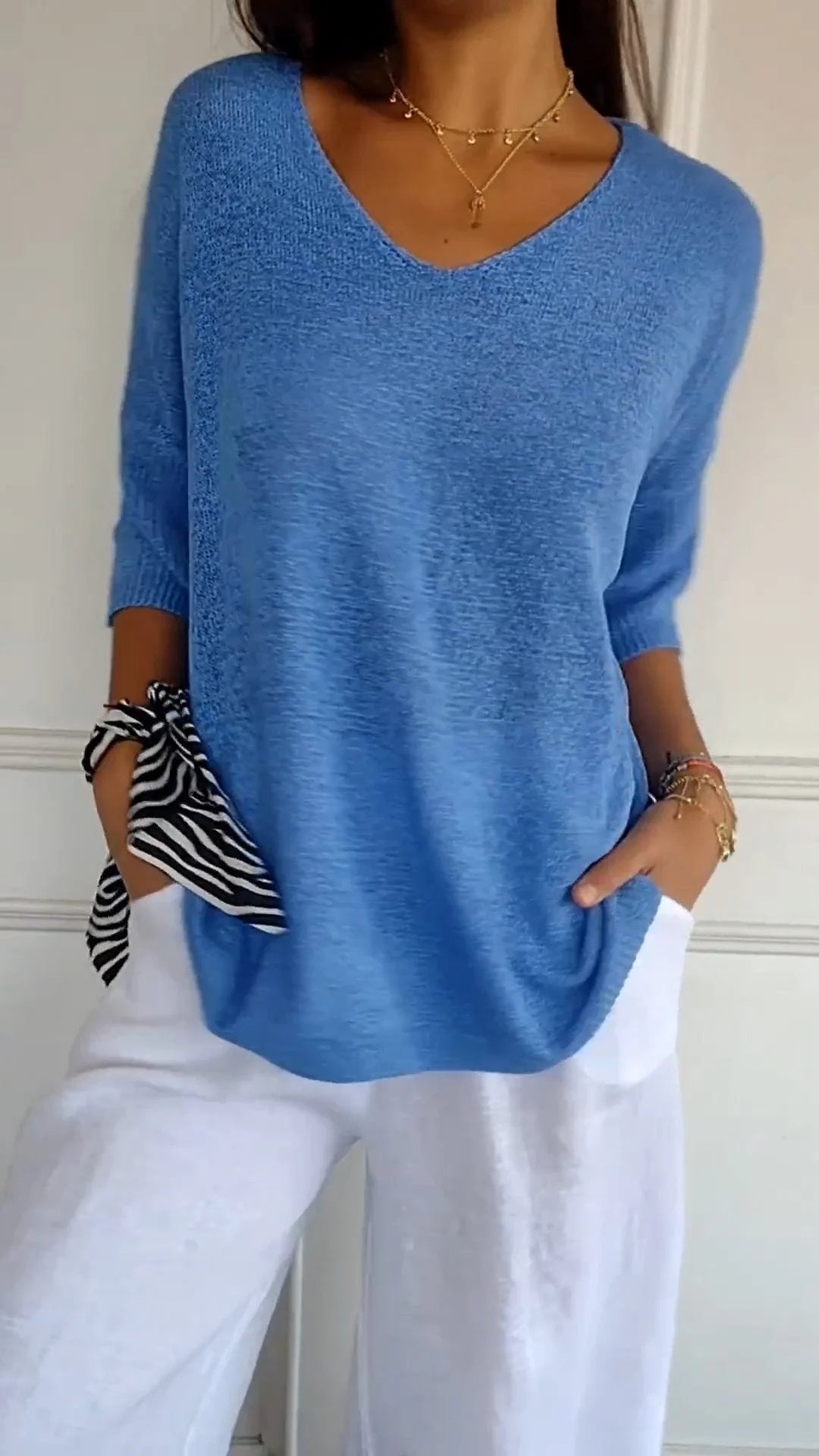 Alina | Soft Knit V-Neck Top