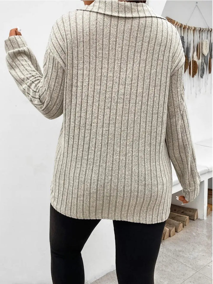 1+1 FREE | Elizabeth - Plus Size T-Shirt