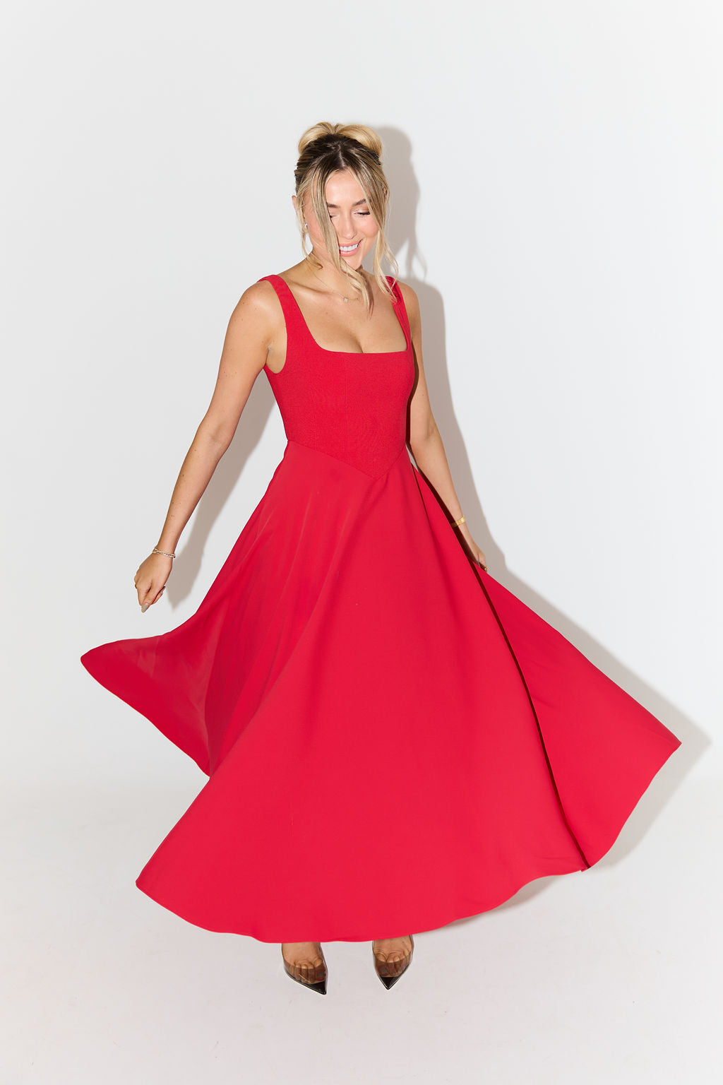 Abella | Timeless Flowy Dress